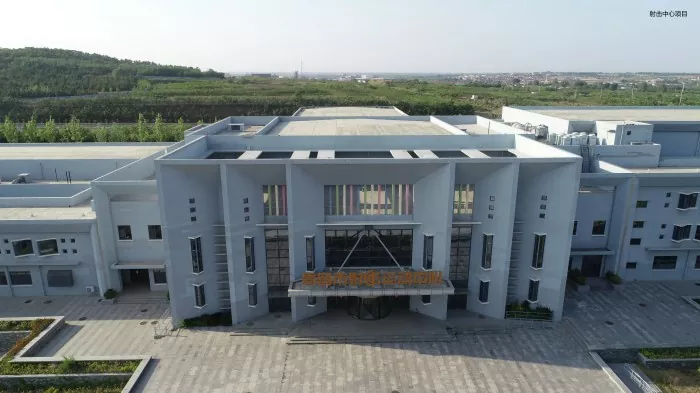 Dhismaha Birta Garoomada Hordhaca Casriga ah