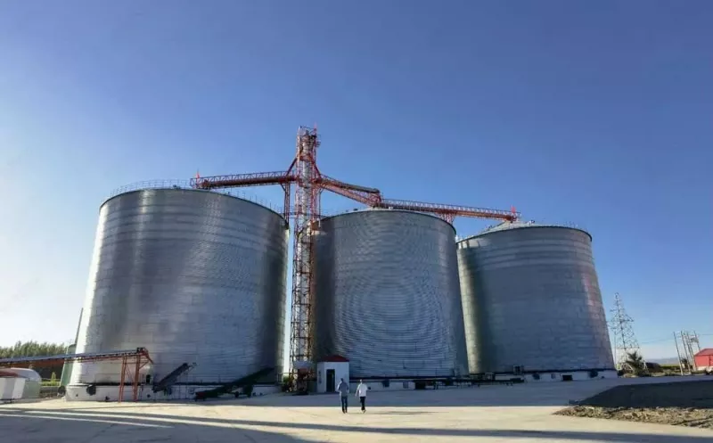 Qaab dhismeedka Birta Hadhuudhka Silo
