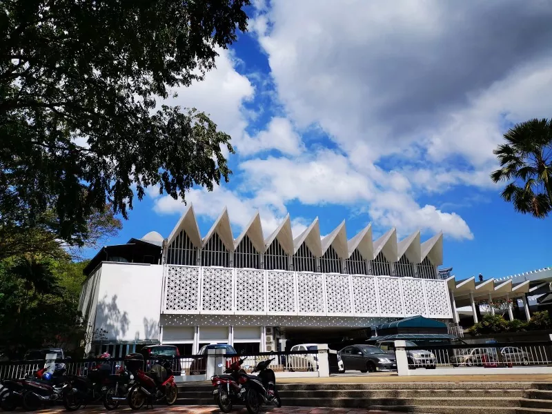 Dhismaha Masjidka Dhismaha Birta